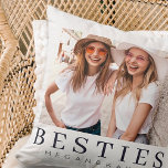 Minimale Moderne Best Friends BFF Foto Kussen<br><div class="desc">Het ontwerp bestaat uit een leuke en speelse typografie met een sans serif- en serif-lettertype. Voeg een douanefoto toe.</div>