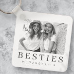 Minimale Moderne Best Friends BFF Foto Sleutelhanger<br><div class="desc">Het ontwerp bestaat uit een leuke en speelse typografie met een sans serif- en serif-lettertype. Voeg een douanefoto toe.</div>