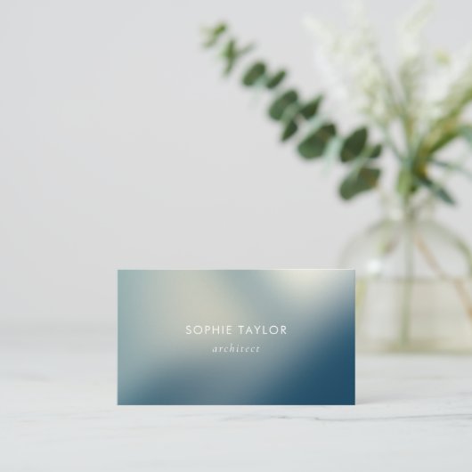Minimale Moderne Blauwe Gradiënt Consultant-techno Visitekaartje (Staand voorkant)