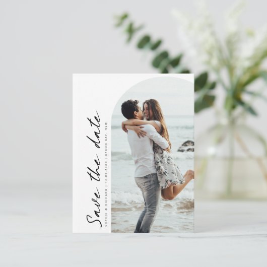 Minimale moderne boogfoto Opslaan Datum Briefkaart (Staand voorkant)