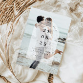 Minimale moderne centrumboogfoto Sla de Datum op Kaart