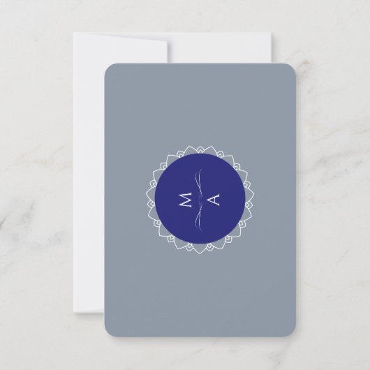 Minimale Moderne Chick Dusty Blue Mandala QR Code RSVP Kaartje (Achterkant)