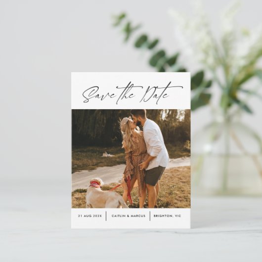 Minimale moderne fotobruiloft bespaart datum na feestdagenkaart (Staand voorkant)
