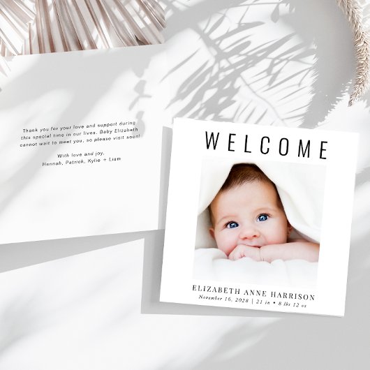 Minimale moderne fotogeboorte aankondiging