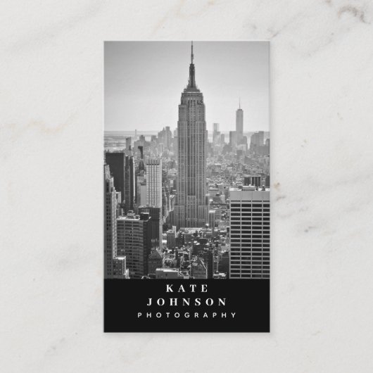 Minimale Moderne Fotograaf QR Code Social Media Visitekaartje (Voorkant)