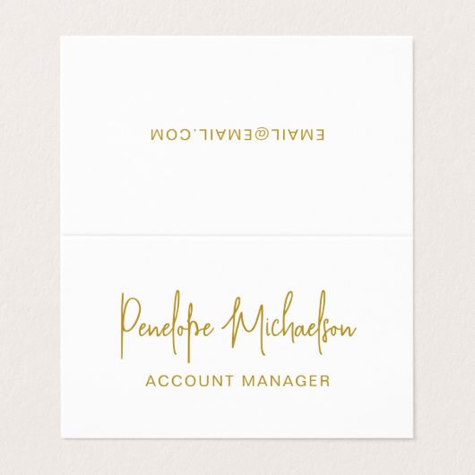 Minimale moderne Gold Colour Lettering en QR-code Visitekaartje (Buitenkant ongevouwen)