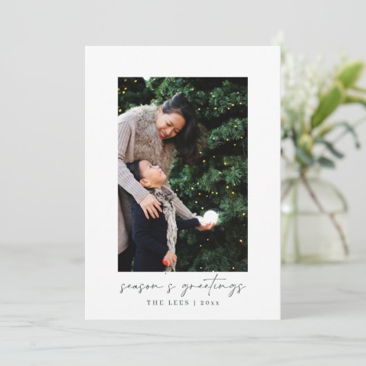 Minimale moderne handgeschreven script foto Kerstm Feestdagenkaart (Staand voorkant)