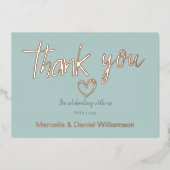 Minimale moderne hart- en scriptuur-huwelijkskaart folie uitnodiging (Voorkant)