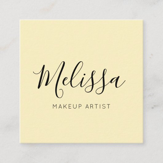 Minimale moderne kalligrafiepastel geel vierkante visitekaartje (Voorkant)
