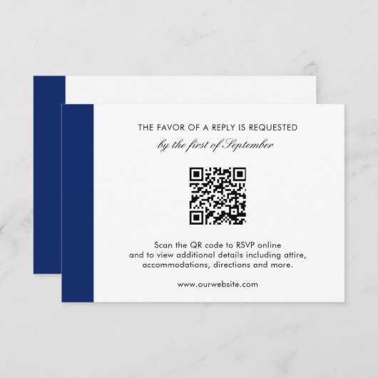 Minimale moderne marine blauwe QR code elegante br RSVP Kaartje (Voorkant / Achterkant)