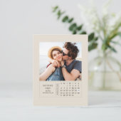 Minimale moderne minikalender waarop de datum-foto save the date (Staand voorkant)