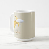 Minimale moderne monogram naam gehaakte banaan koffiemok (Voorkant links)