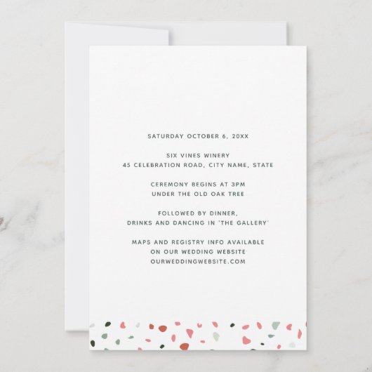 Minimale moderne terrazzopatroonroze bruiloft kaart (Achterkant)