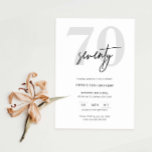 Minimale moderne uitnodiging van de 70e verjaardag<br><div class="desc">Deze minimalistische typografie van de 70ste verjaardag is perfect voor een modern verjaardagsfeest. Het eenvoudige ontwerp biedt een klassieke, minimalistische zwart-witte typografie met een modern gevoel. in elke kleur. Houd het ontwerp minimaal en elegant, zoals het is, of personaliseer het door uw eigen grafiek en kunstwerk toe te voegen. Voor...</div>