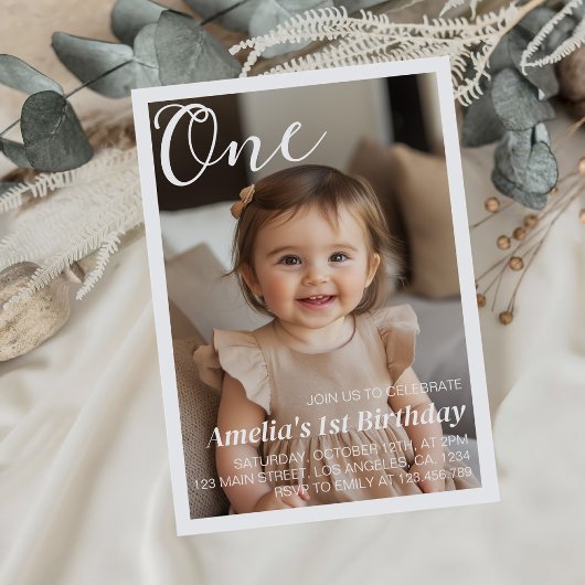 Minimale moderne verjaardagsfoto-uitnodiging kaart