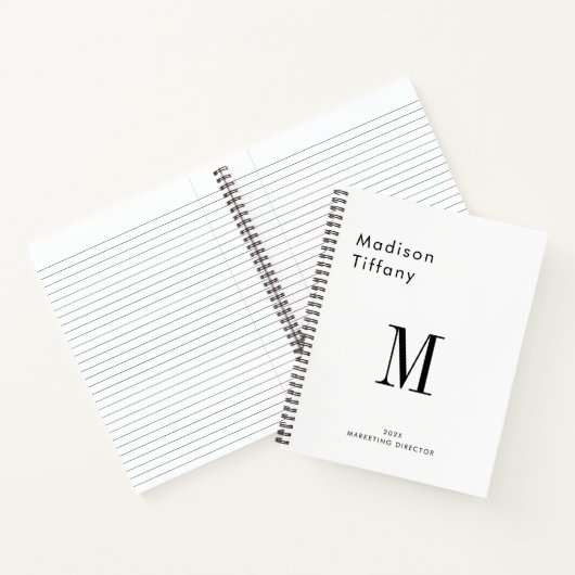 Minimale Monogram Zwart Wit Aangepaste Naam Jaar Notitieboek (Binnen)