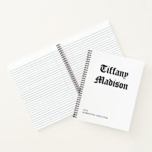 Minimale Monogram Zwart-Wit Gotische Naam Jaar Notitieboek