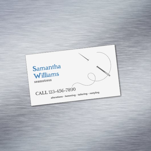 Minimale naaister magnetisch visitekaartje (Voorbeeld)