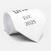 Minimale New Dad Simple Black Typografie Stropdas (Opgerold)