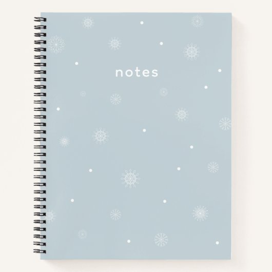 Minimale pastelblauwe winter gepersonaliseerd notitieboek (Voorkant)