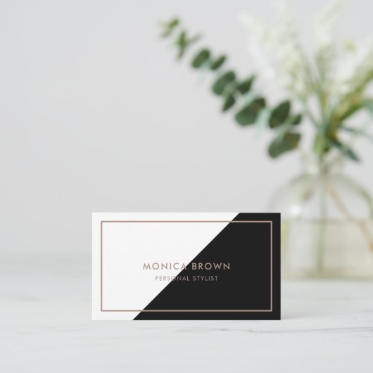 Minimale professionele zwart-wit visitekaartje (Staand voorkant)