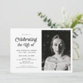Minimale Retro-begrafenisfoto die het leven viert Kaart (Staand voorkant)