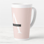Minimale roze roze gepersonaliseerde naam latte mok (Rechterhoek)