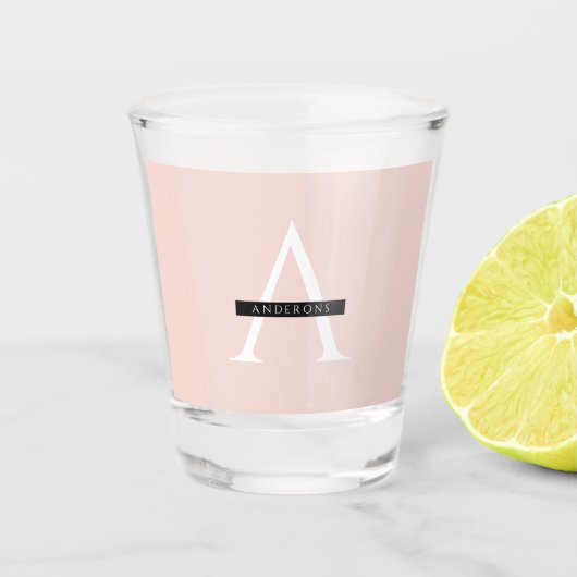 Minimale roze roze gepersonaliseerde naam shot glas (Voorkant)