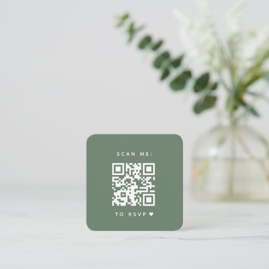 Minimale Sage Green Arch Photo Qr-code RSVP Chic Informatiekaartje (Staand voorkant)