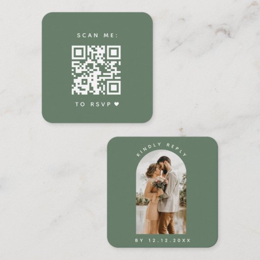 Minimale Sage Green Arch Photo Qr-code RSVP Chic Informatiekaartje (Voorkant / Achterkant)