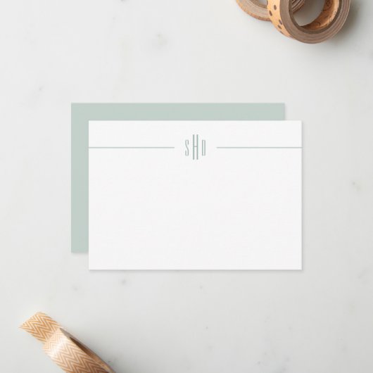 Minimale Sage Green Monogram Note Card Stationery Notitiekaartje (Voorkant / Achterkant in situ)