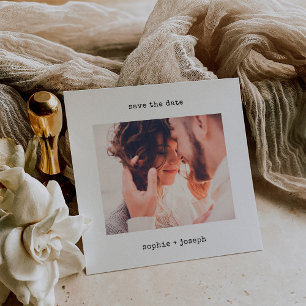 Minimale schrijfmachine   Eenvoudig fotohuwelijk Save The Date