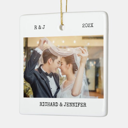 Minimale schrijfmachine | Nieuwe foto van Trendy Keramisch Ornament (Links)