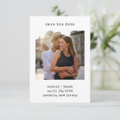 Minimale schrijfmachine | Twee simpele foto's Save The Date (Staand voorkant)