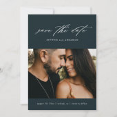 Minimale scriptfoto save the date (Voorkant)