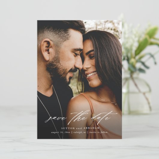 Minimale scriptfoto save the date (Staand voorkant)