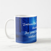 Minimale scripttopografie Elegant blauw bos Koffiemok (Links)
