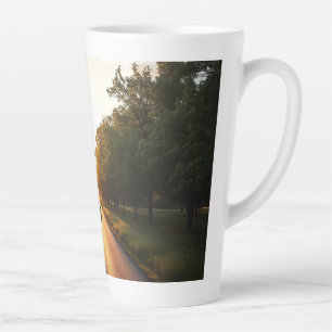 Minimale Silhouette Latte Mok