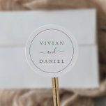 Minimale Silver Wedding Envelope zegels<br><div class="desc">Deze minimalistische zilveren trouwenvelopzegels zijn perfect voor een eenvoudige bruiloft. Het moderne romantische ontwerp biedt klassieke zilvergrijze en witte typografie in combinatie met een robuuste, maar elegante kalligrafie met stijl met handschrift. in elke kleur. Houd het ontwerp eenvoudig en elegant, zoals het is, of personaliseer het door uw eigen grafiek...</div>