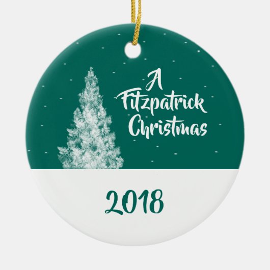 Minimale Snowy Tree Blauwgroen en White Holiday Ke Keramisch Ornament (Voorkant)