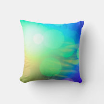 Minimale strand- en zomerhemel met zonneschijn