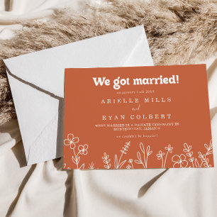 Minimale Terracotta Wildbloem Elopement Aankondiging