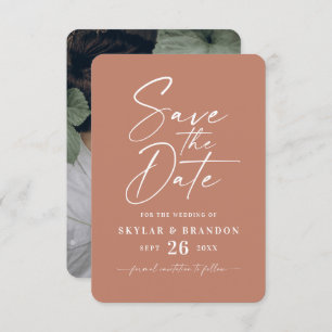 Minimale vaste klei ter plekke voor kleurenweddens save the date