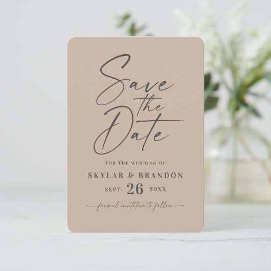 Minimale vaste kleurverbinding met Taupe Beige Save The Date (Staand voorkant)