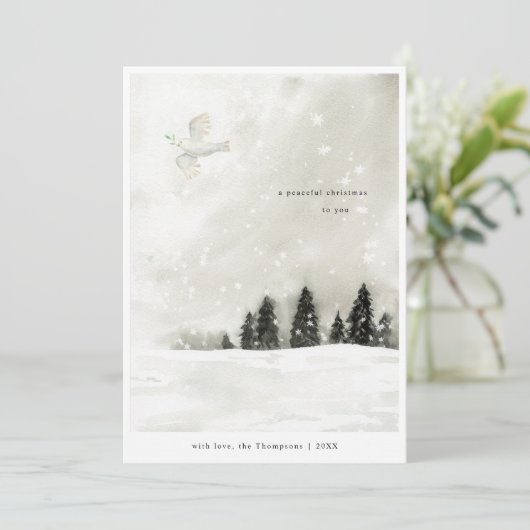 Minimale vreedzame kerstbesneeuwde pijnbomen feestdagenkaart (Staand voorkant)