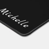 Minimale witte kat op zwart, voeg naam toe bureaumat (Hoek)