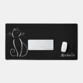 Minimale witte kat op zwart, voeg naam toe bureaumat (Keyboard & Muis)