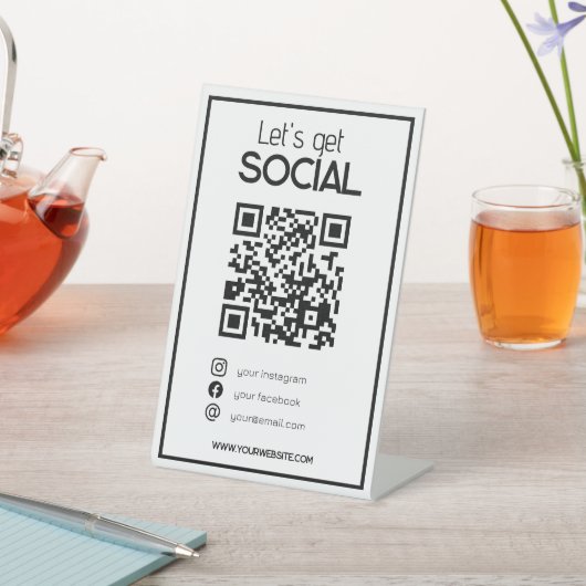 minimale witte QR-code eenvoudige scan me sociale  Reclamebord Met Voetstuk (Insitu)