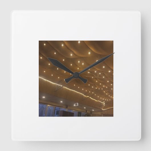 Minimale woonkamer wandklok (Voorkant)