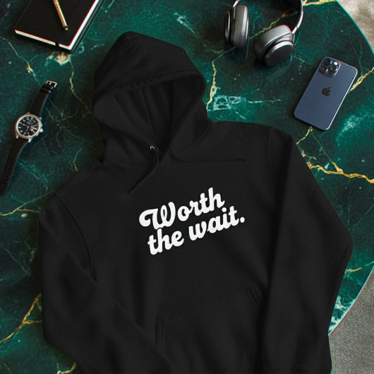 Minimale “Worth The Wait” Hoodie – Schone Stijl